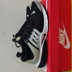 Nike Air Presto